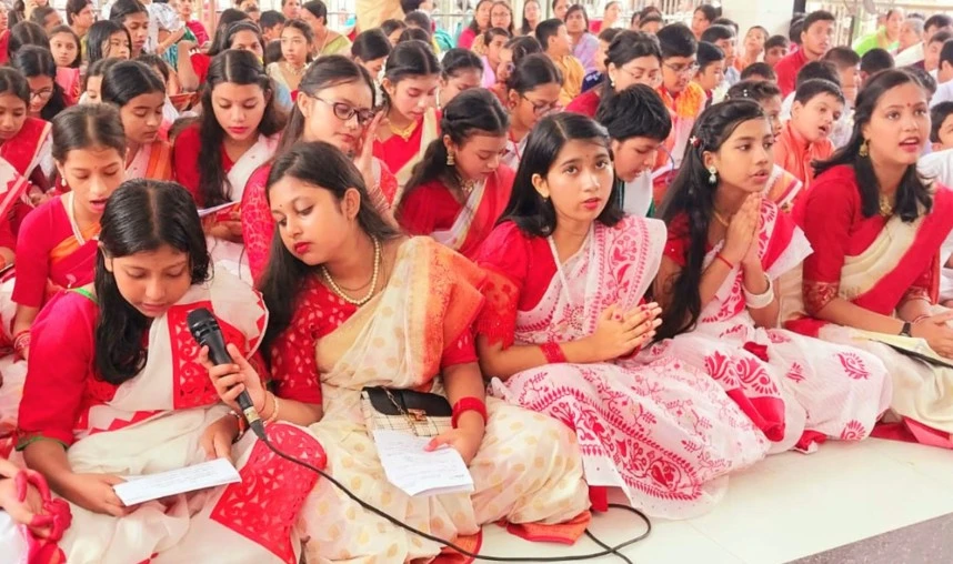 কুমিল্লায় মহালয়া উৎসবে হাজারো ভক্ত-শ্রোতার সমাগম